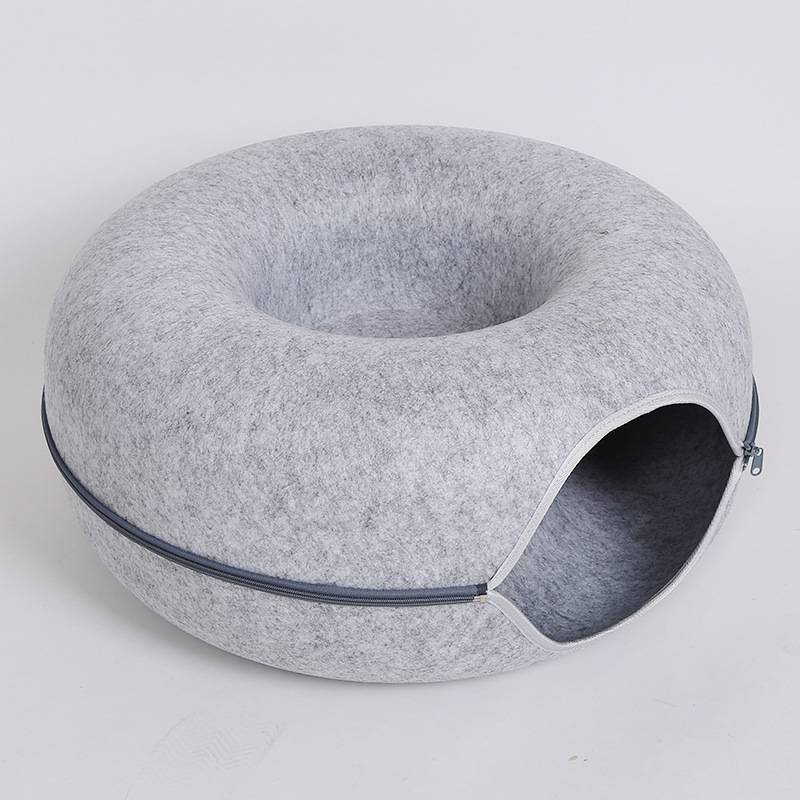 Ultra Durable Tunnel Cat Bed